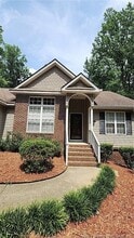 Building Photo - 6027 St Andrews Dr