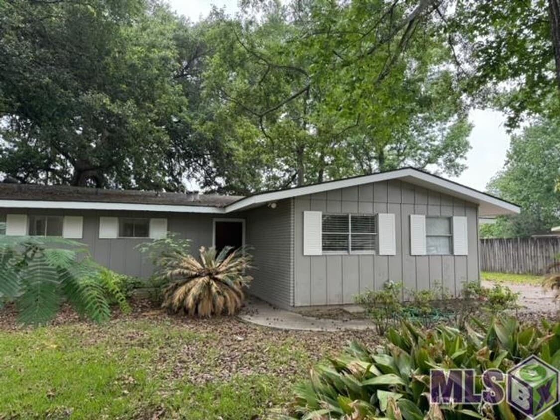 8764 Forest Hill Dr, Baton Rouge, LA 70809 House Rental in Baton