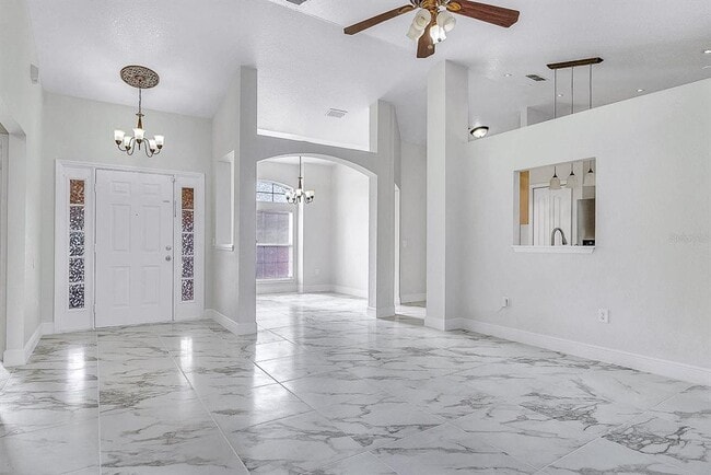 Building Photo - 656 Linnet Ct