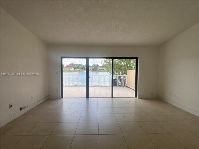 Foto del edificio - 11800 SW 123rd Ave