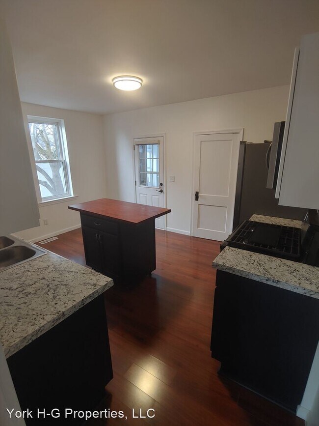 Foto del edificio - 3 br, 1 bath House - 213 Martin Street