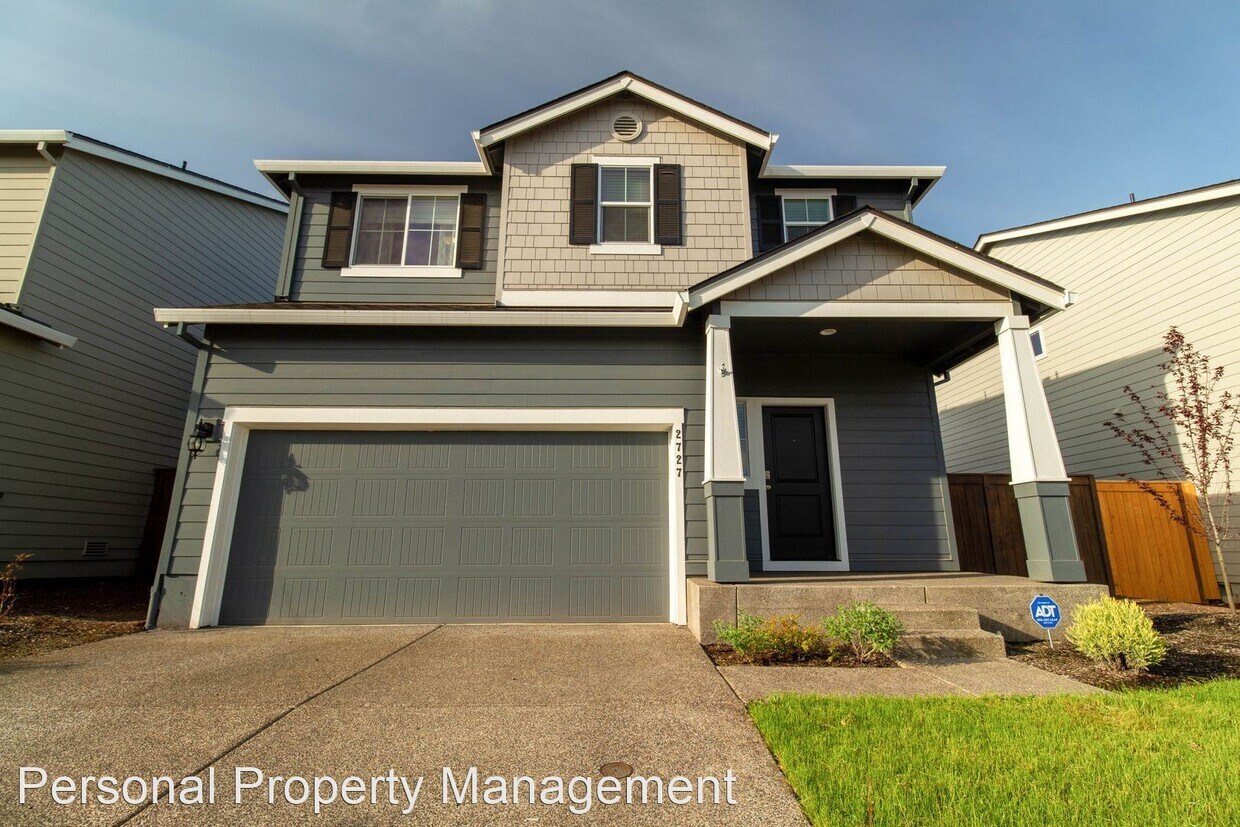 Primary Photo - 3 br, 2.5 bath House - 2727 S White Salmon DR