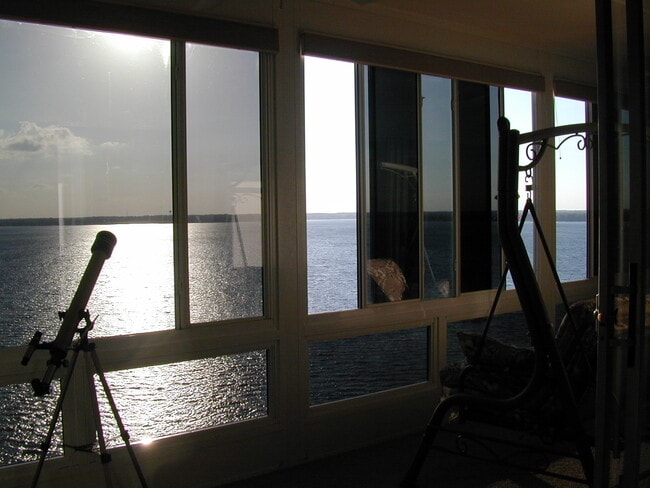 Daily view - 2131 NW Lakeview Dr