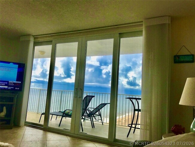 Foto del edificio - 812 Briny Ave
