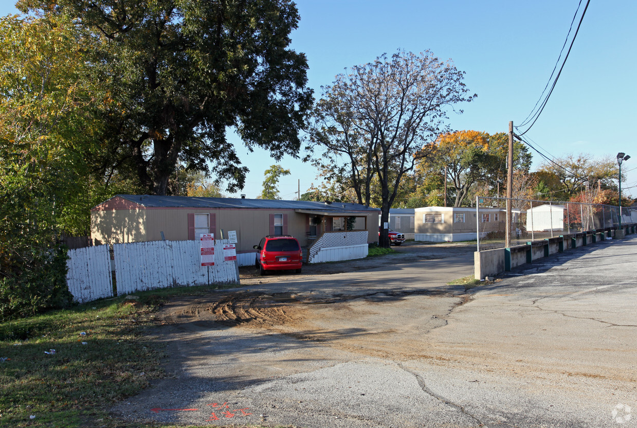 Primary Photo - Underwood Mobile Home Park