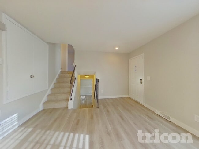 Foto del edificio - 10435 W 107th Pl