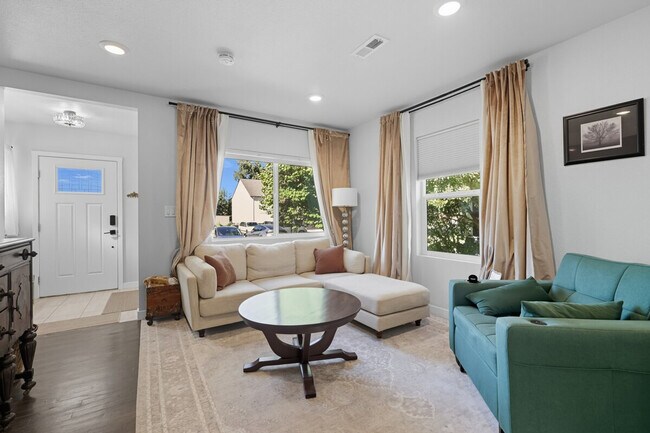 Foto del edificio - 1123 Prosser Ave