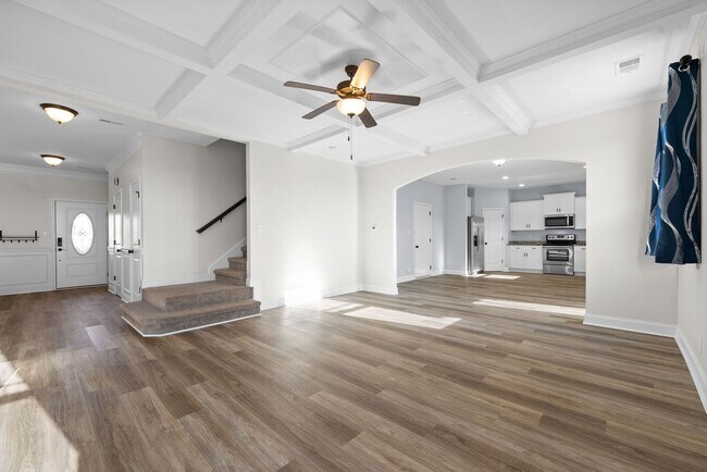 Foto del edificio - 1180 Henry Pl Blvd