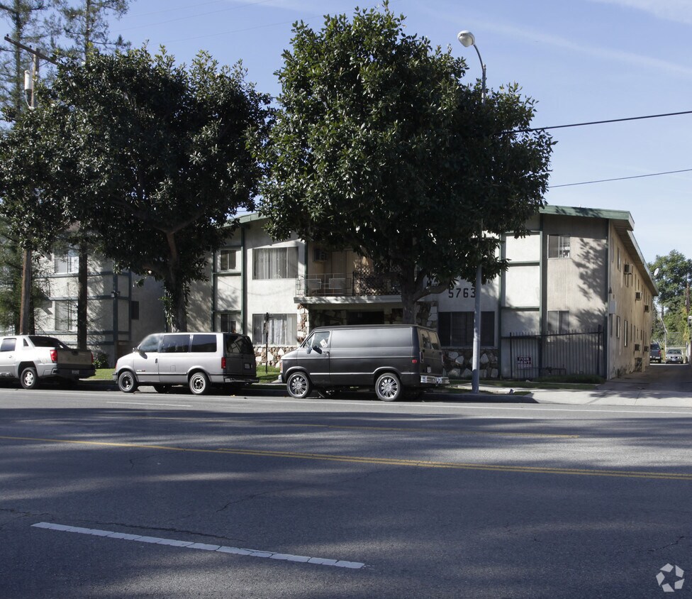 Primary Photo - 5763 Laurel Canyon Blvd