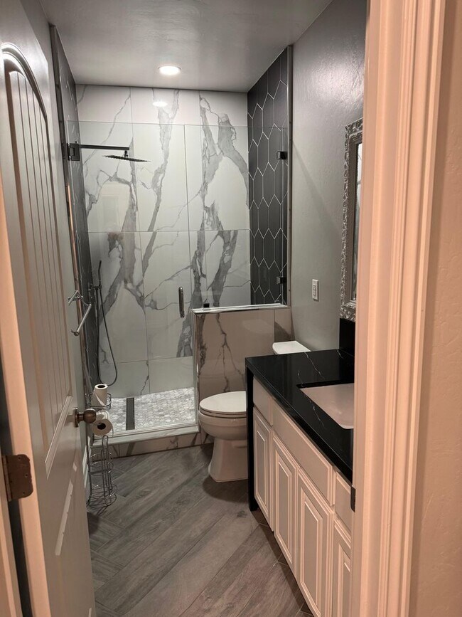 Foto del edificio - $500.00-Move In Special | Gossamer Grove, Shafter