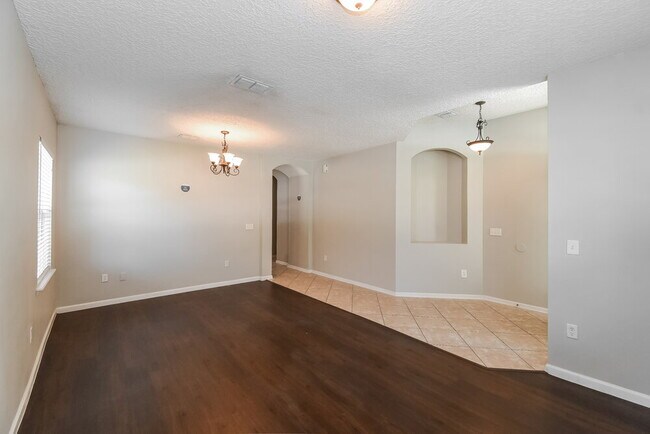 Foto del edificio - 3574 Waterford Oaks Dr