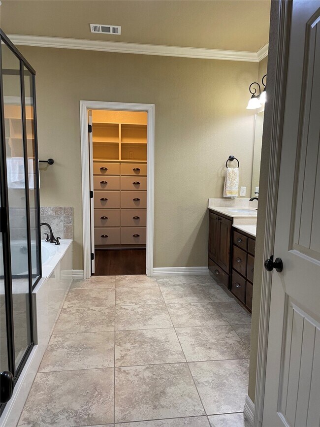 Building Photo - 4102 Rocky Mountain Ct