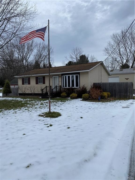 Building Photo - 8320 Thompson Rd