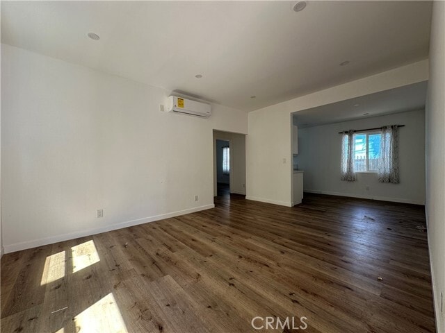 Foto del edificio - 455 W Cowles St