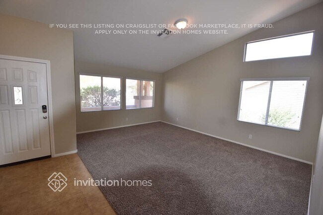 Building Photo - 320 Perry Ellis Dr