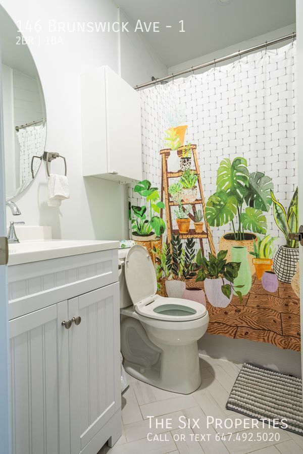 Photo du bâtiment - Two-Bedroom Apartment | Little Italy