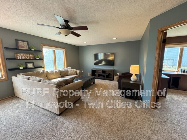 Foto del edificio - 7929 Jocelyn Ave S