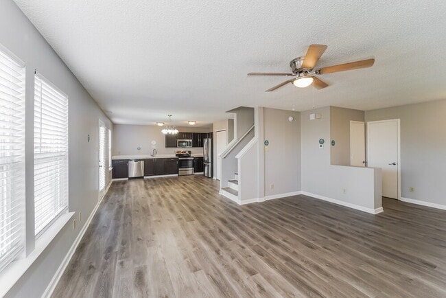 Building Photo - 150 Declaration Dr