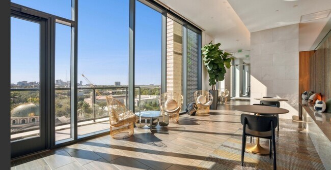 Foto del edificio - 3411 Yoakum Blvd