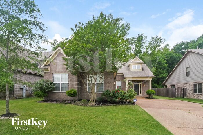 Foto principal - 6111 Lubiani Valley Dr