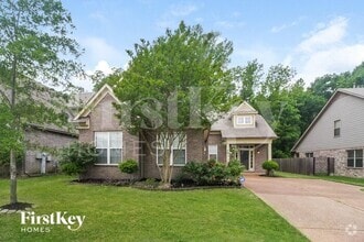 Building Photo - 6111 Lubiani Valley Dr