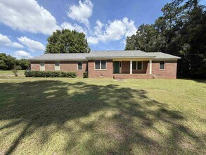 Building Photo - 5256 Quail Valley Rd