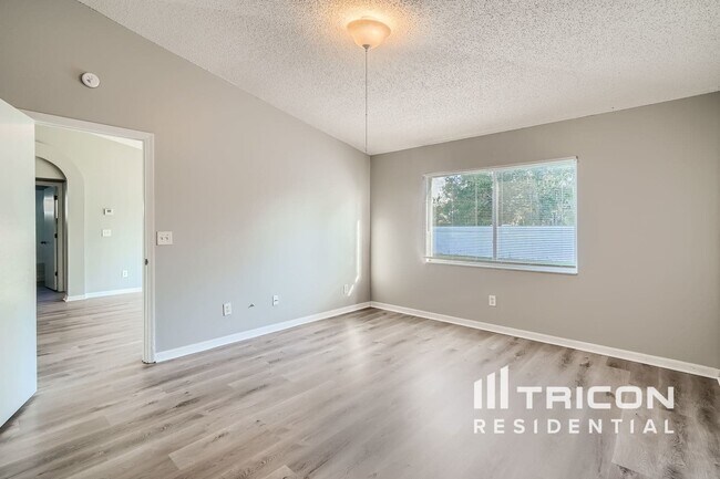 Foto del edificio - 11809 Brenford Crest Dr