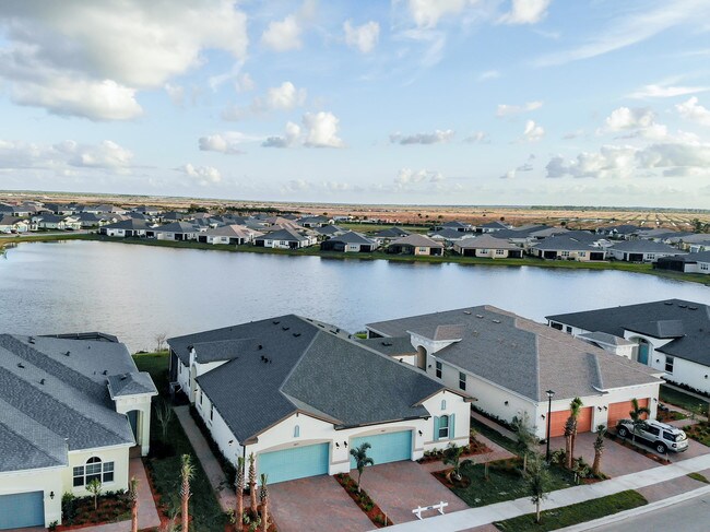 Building Photo - 10857  Winding Lakes Circle