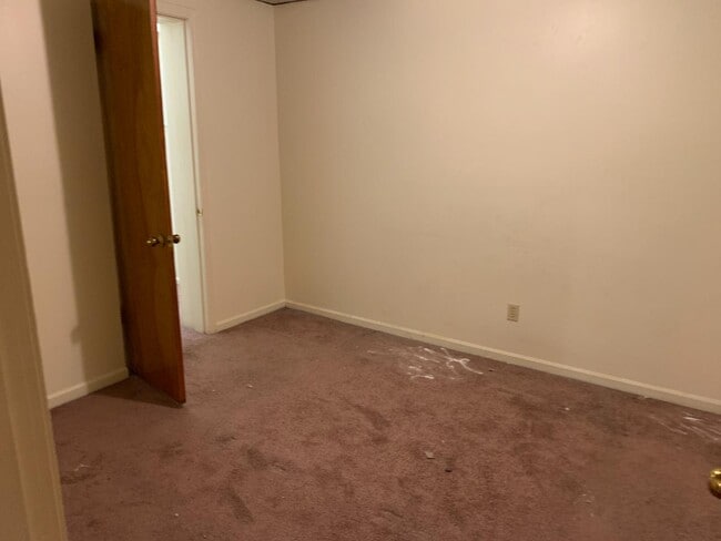 Building Photo - 224-226 W Michigan Ave - Apt 3