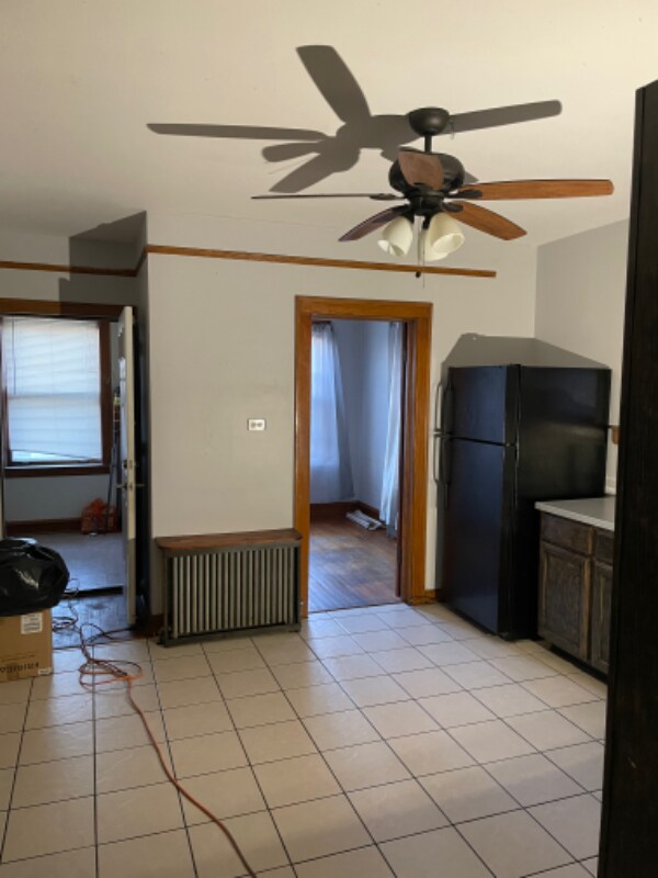 Foto del edificio - 4229 S Sacramento Ave