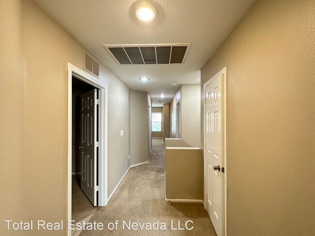Building Photo - 3 br, 2.5 bath House - 9654 Cartwheel St