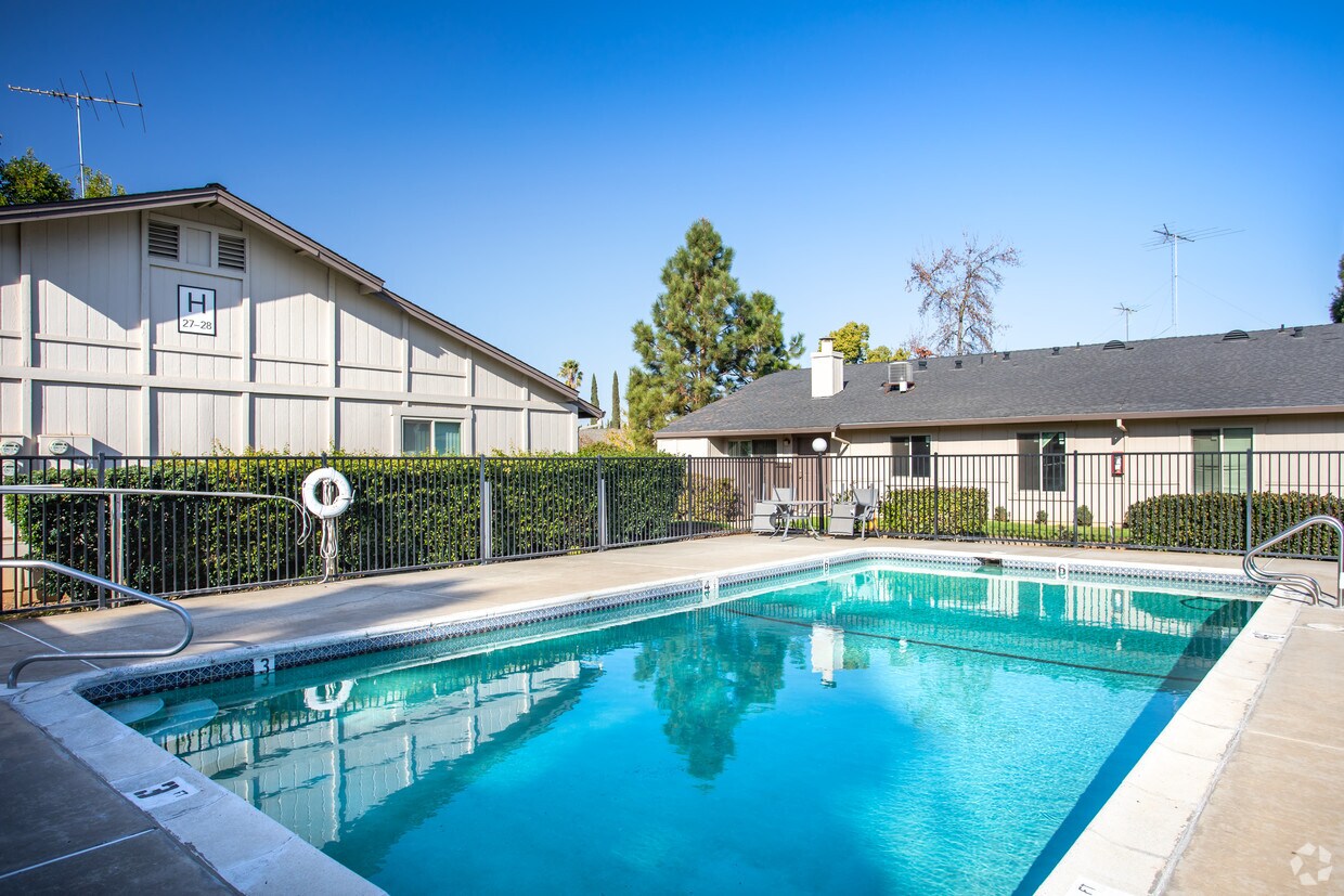 Bradshaw Place Apartments Apartments in Sacramento, CA