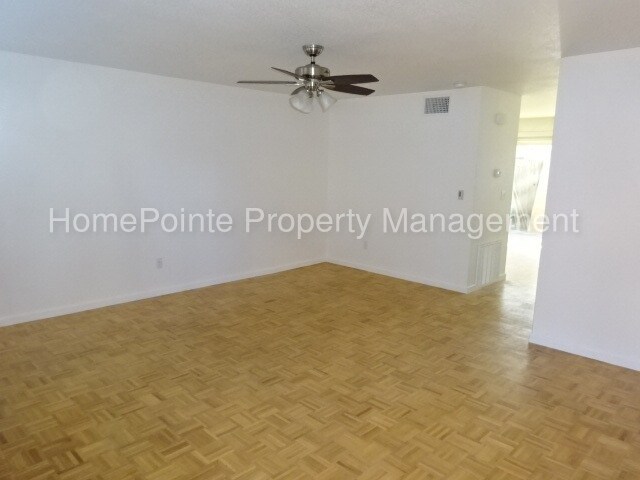 Building Photo - 10861 Coloma Rd