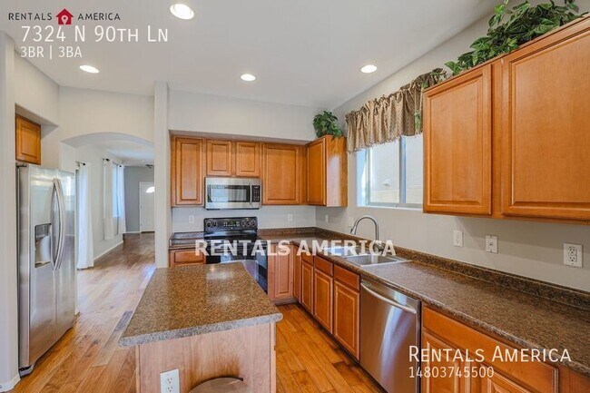 Building Photo - Former model home