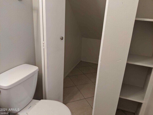 Foto del edificio - 2 br, 2 bath Condo - 3840 N 43rd Ave Apt 7...