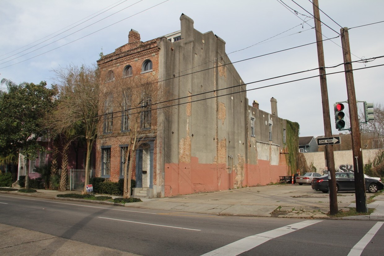 1474 Magazine St Unit B, New Orleans, LA 70130 1474 Magazine St New