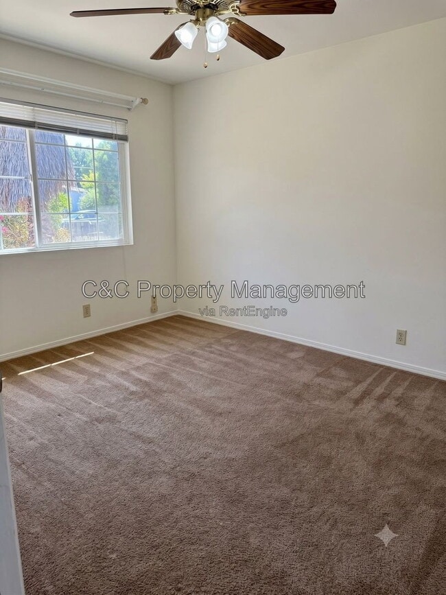 Foto del edificio - 42625 Jefferson St