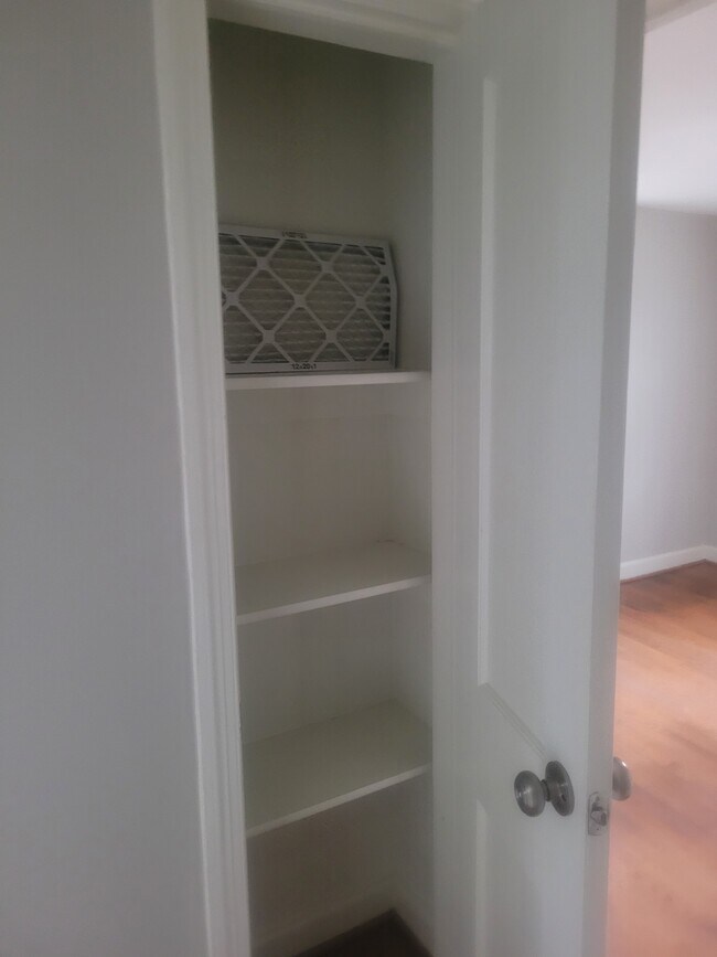 Foto del edificio - 1200 N Kennebec St