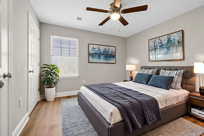 Building Photo - Palmetto Ridge