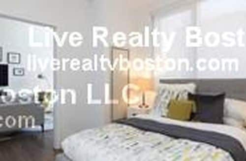 Primary Photo - 111 S Huntington Ave