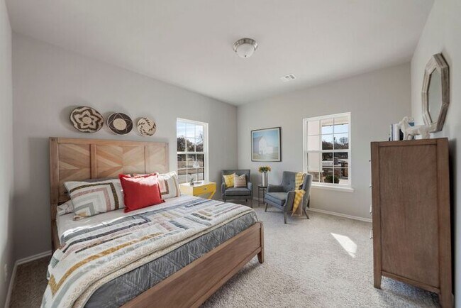 Building Photo - 3/2/2 Patio Home! Broken Arrow!