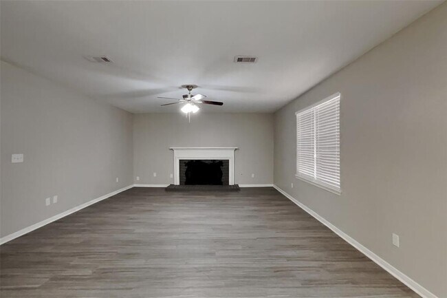 Building Photo - 1510 Park Briar Dr