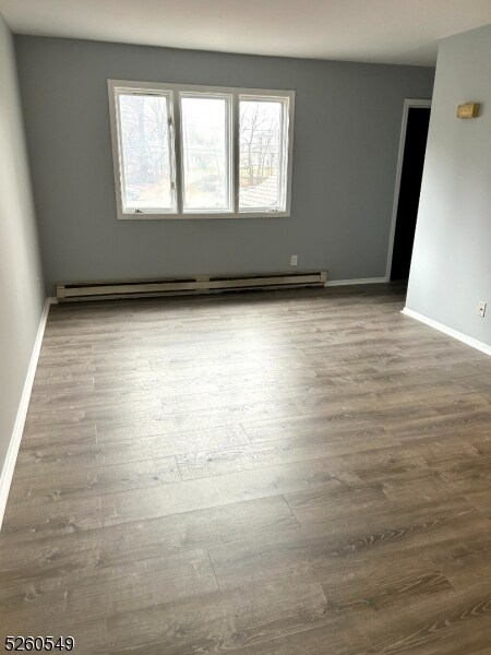 Foto del edificio - 362 Rutherford Ave