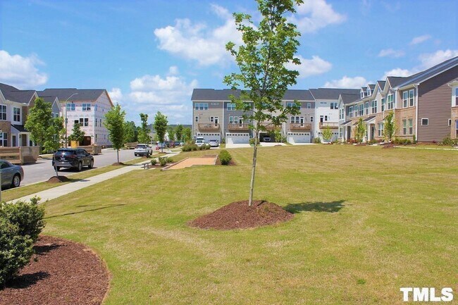 Foto del edificio - 7805 Flatrock Park Dr