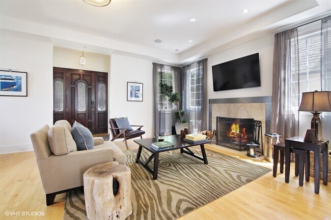 Foto del edificio - 116 Woodland Ave