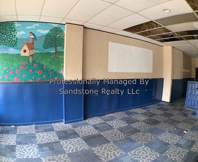 Building Photo - Restaurant Space Available