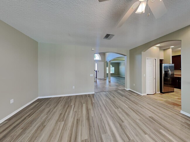 Foto del edificio - 4309 67th Avenue Cir E