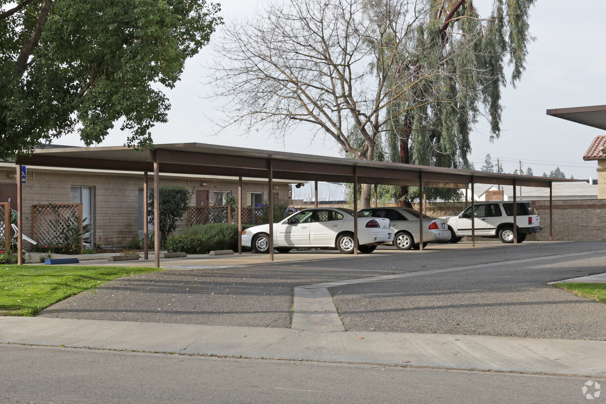 Building Photo - Selma Elderly