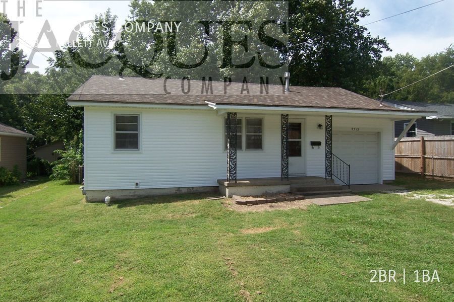 Foto principal - 2513 N Kellett Ave