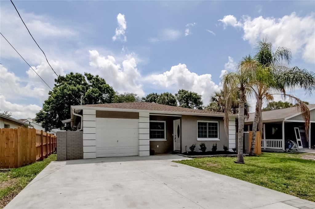 Foto principal - 7310 S Sparkman St